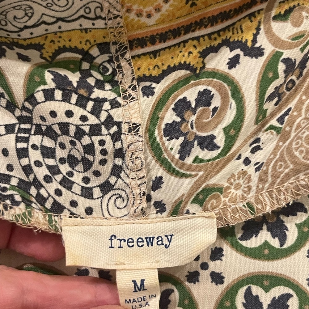 Freeway Layered Cardigan - Picture 5 of 5